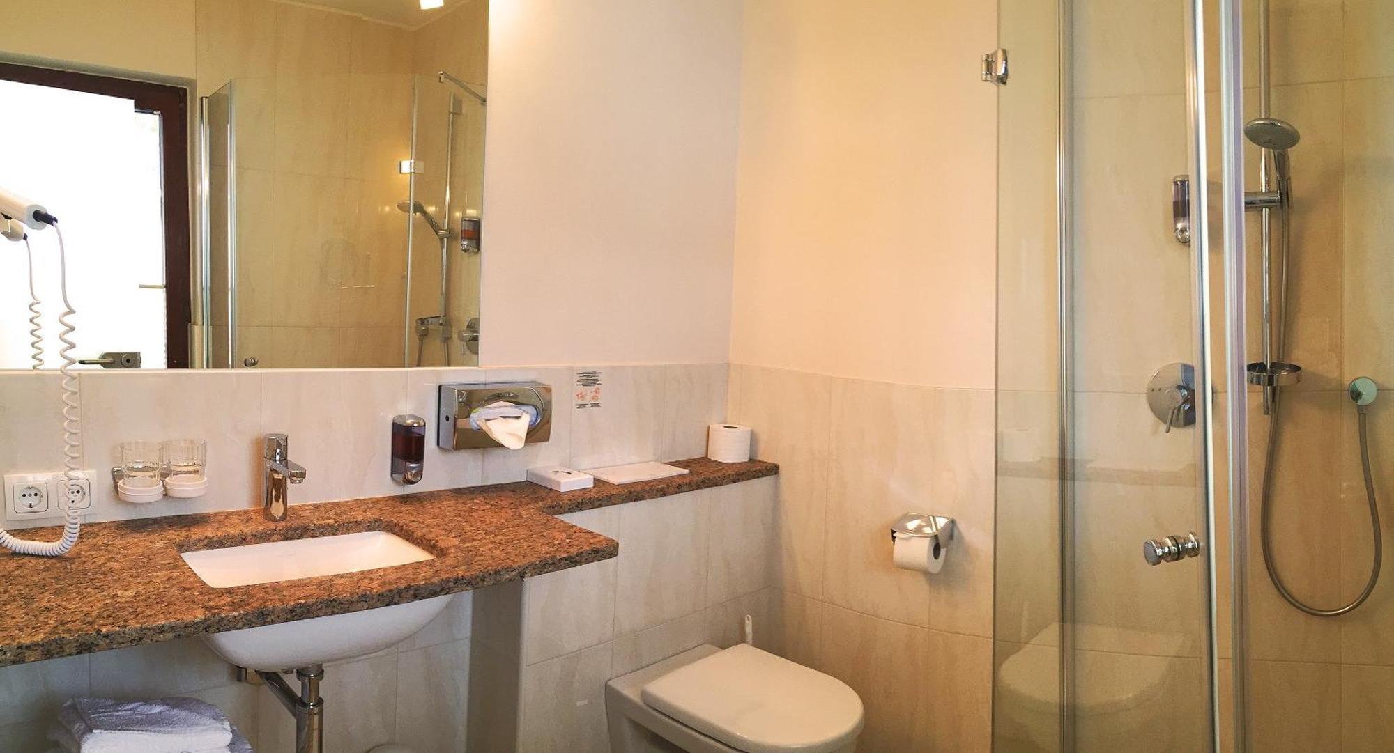 Vital & Sporthotel Brixen Brixen im Thale Esterno foto